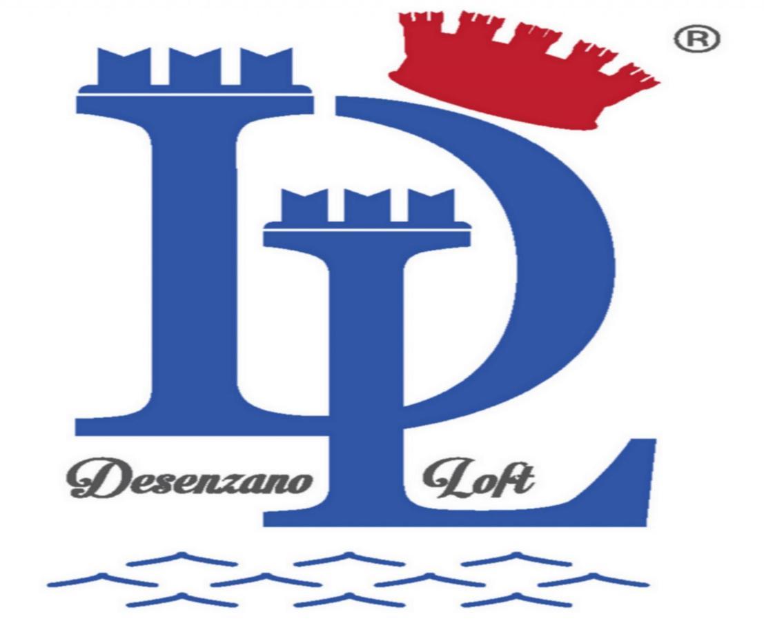 Desenzanoloft Official Partner Marriott Homes & Villas - Charming On The Lake Front Lake デセンツァーノ・デル・ガルダ エクステリア 写真